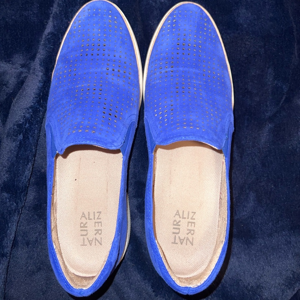 Blue casual shoes